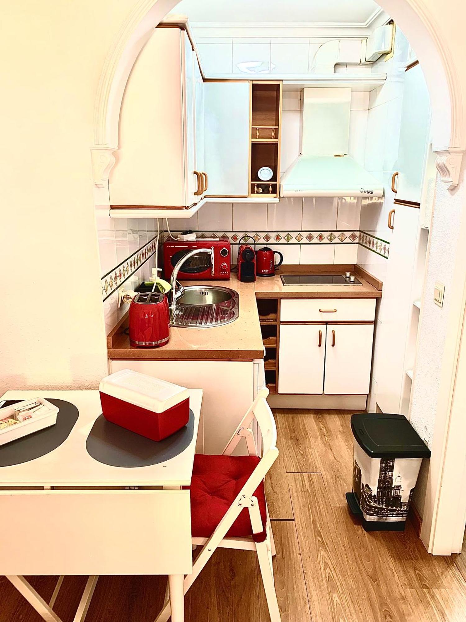 Ana'S Apartment Parking Gratuito Málaga Exteriör bild